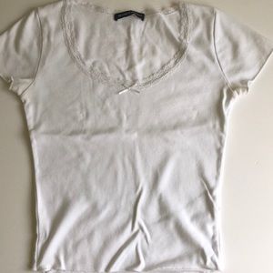 Plain white tee